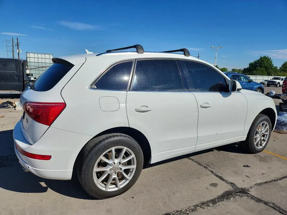 2012 AUDI Q5 PREMIUM PLUS  