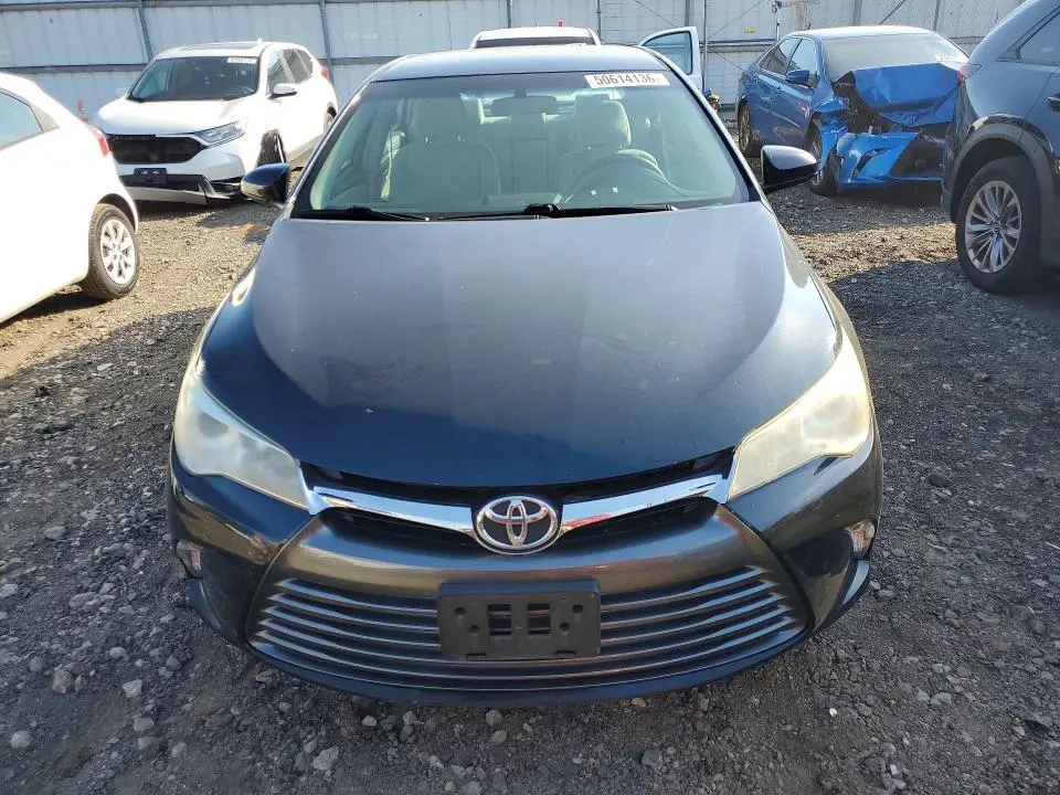 2016 TOYOTA CAMRY LE  
