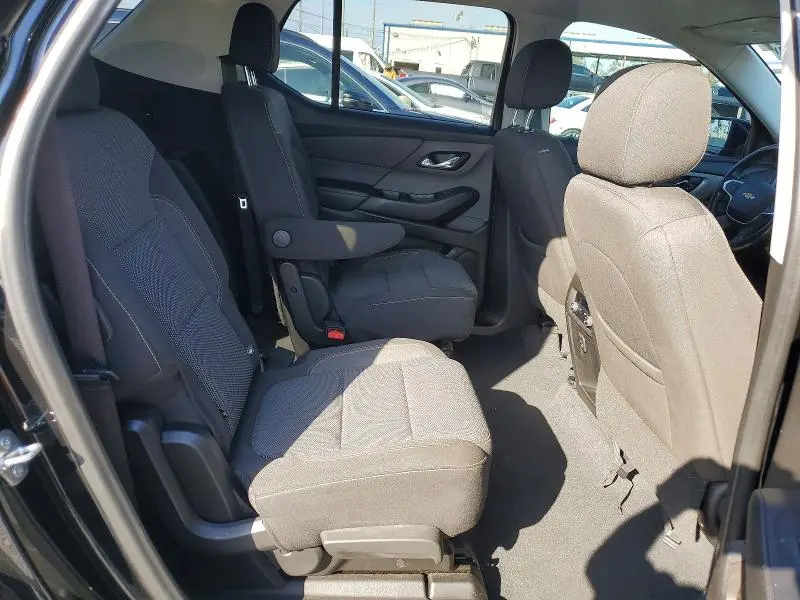 2021 CHEVROLET TRAVERSE LT  