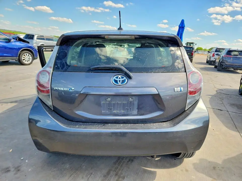 2013 TOYOTA PRIUS C FOUR  