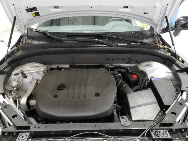 2025 VOLVO XC60 PLUS  