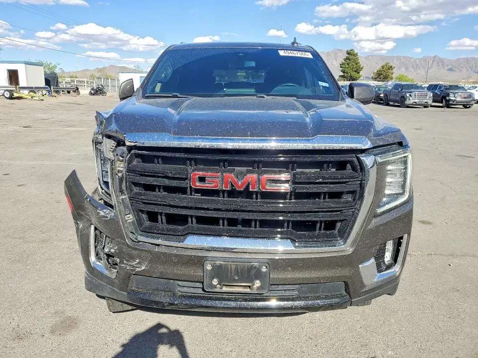 2021 GMC YUKON SLE  
