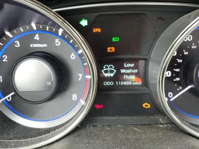 2011 HYUNDAI SONATA GLS  