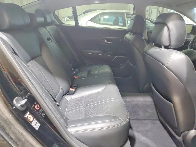 2015 KIA K900 PREMIUM  