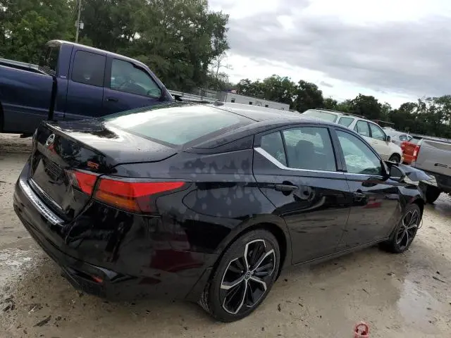 2023 NISSAN ALTIMA SR  