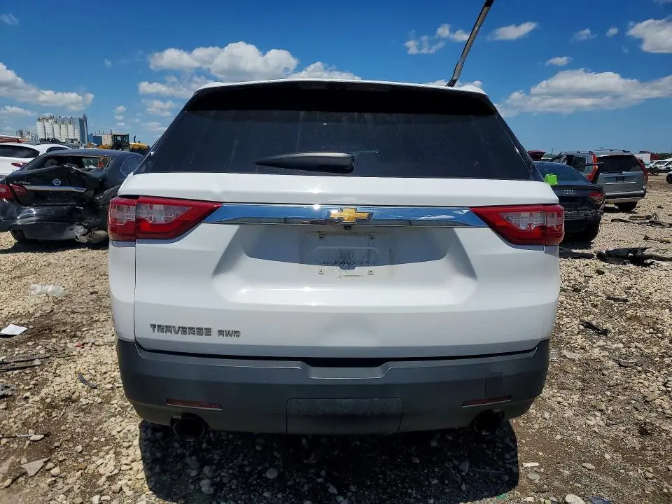 2018 CHEVROLET TRAVERSE LS  