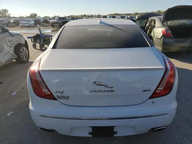 2015 JAGUAR XJ   