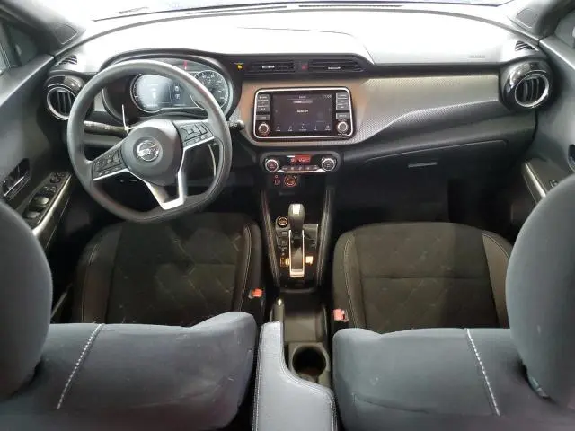 2020 NISSAN KICKS SV  