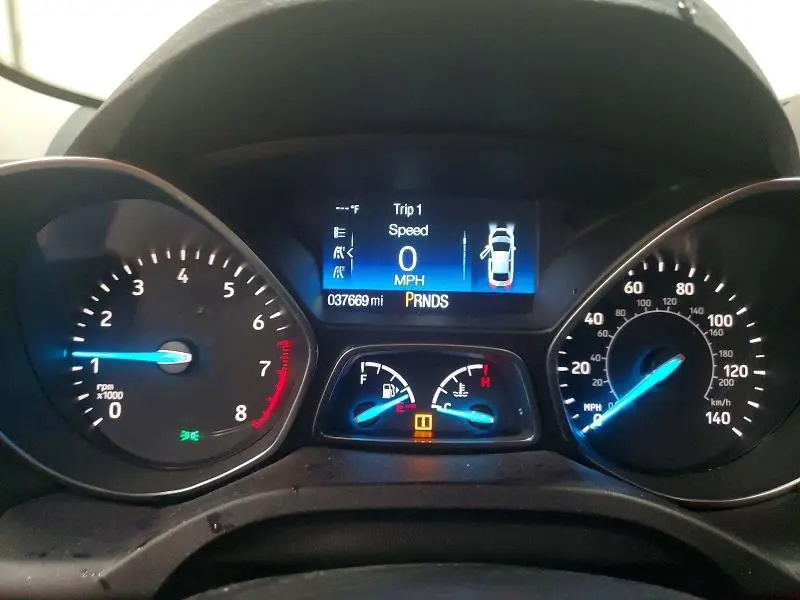 2018 FORD ESCAPE SE  