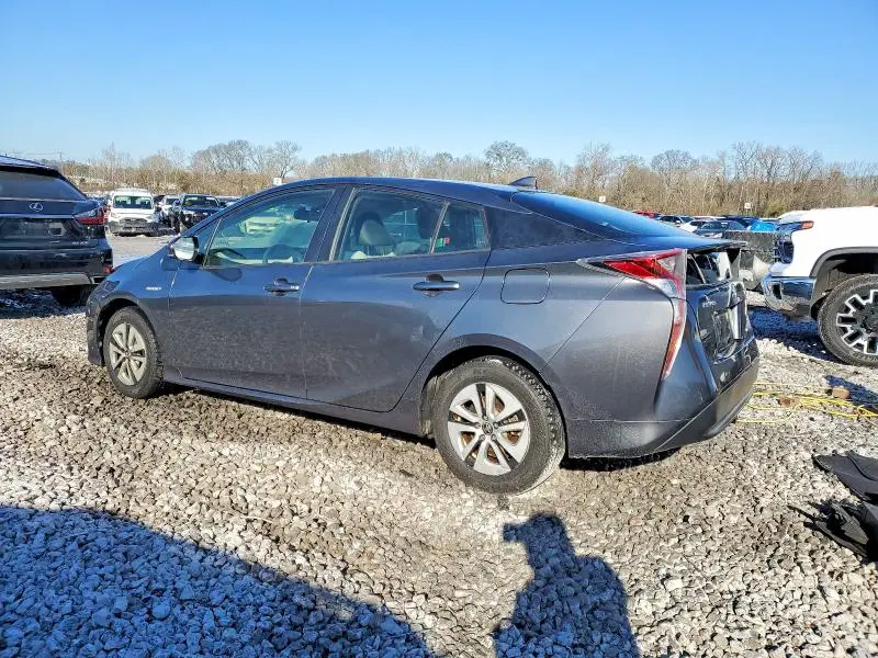 2016 TOYOTA PRIUS   