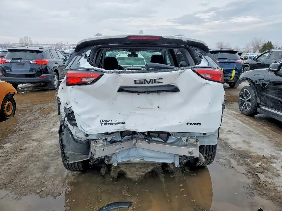 2021 GMC TERRAIN SLE  