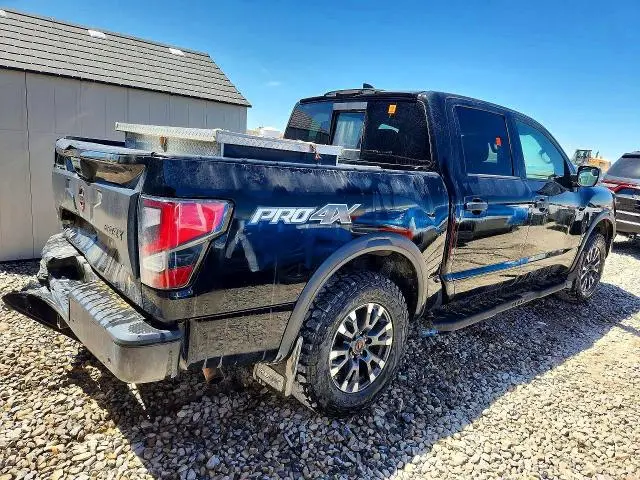 2023 NISSAN TITAN PRO-4X  