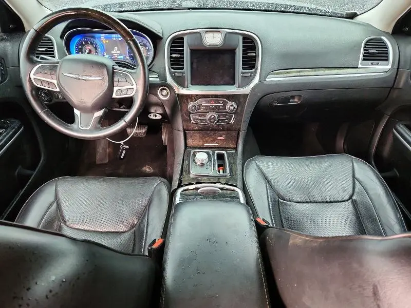 2018 CHRYSLER 300 LIMITED  