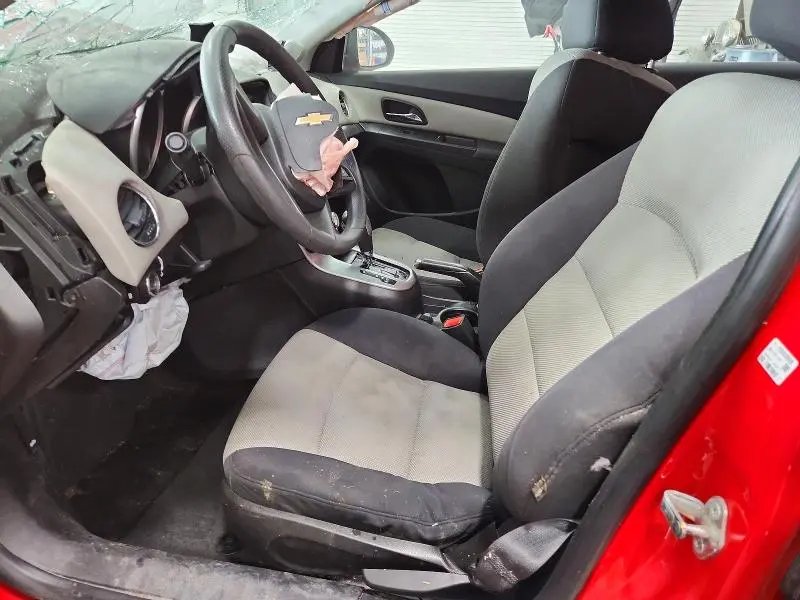 2015 CHEVROLET CRUZE LS  