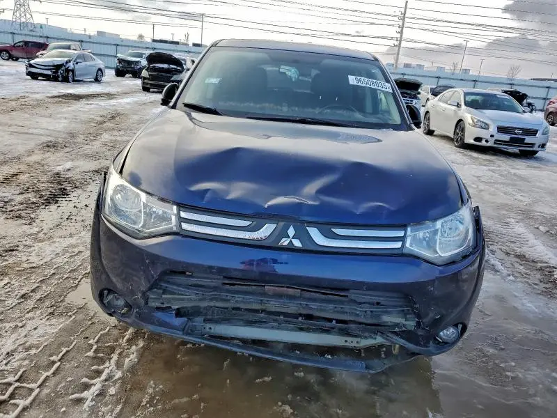 2014 MITSUBISHI OUTLANDER SE  