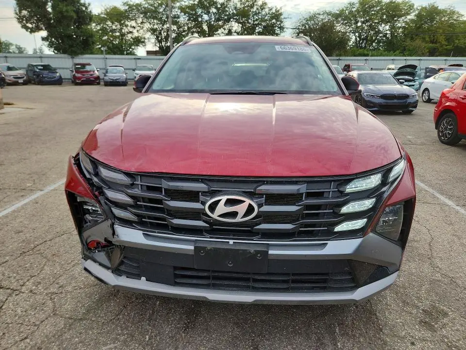 2025 HYUNDAI TUCSON SEL  