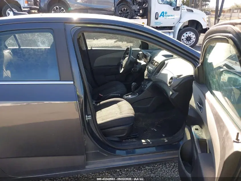 2013 CHEVROLET SONIC LT AUTO