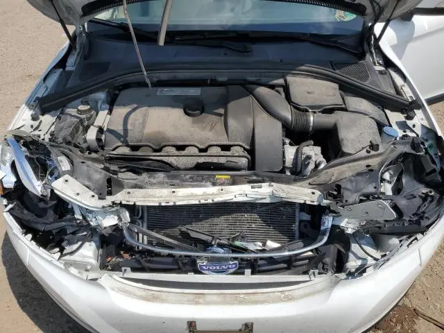 2011 VOLVO XC60 T6  