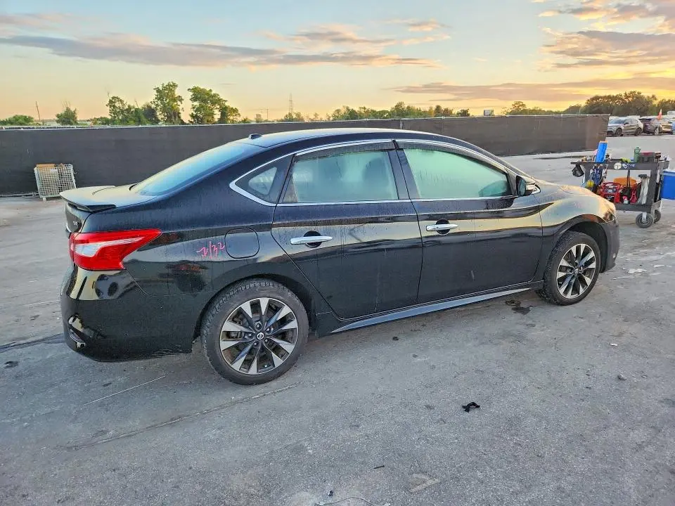 2017 NISSAN SENTRA SR  