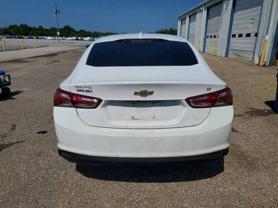 2022 CHEVROLET MALIBU LT  