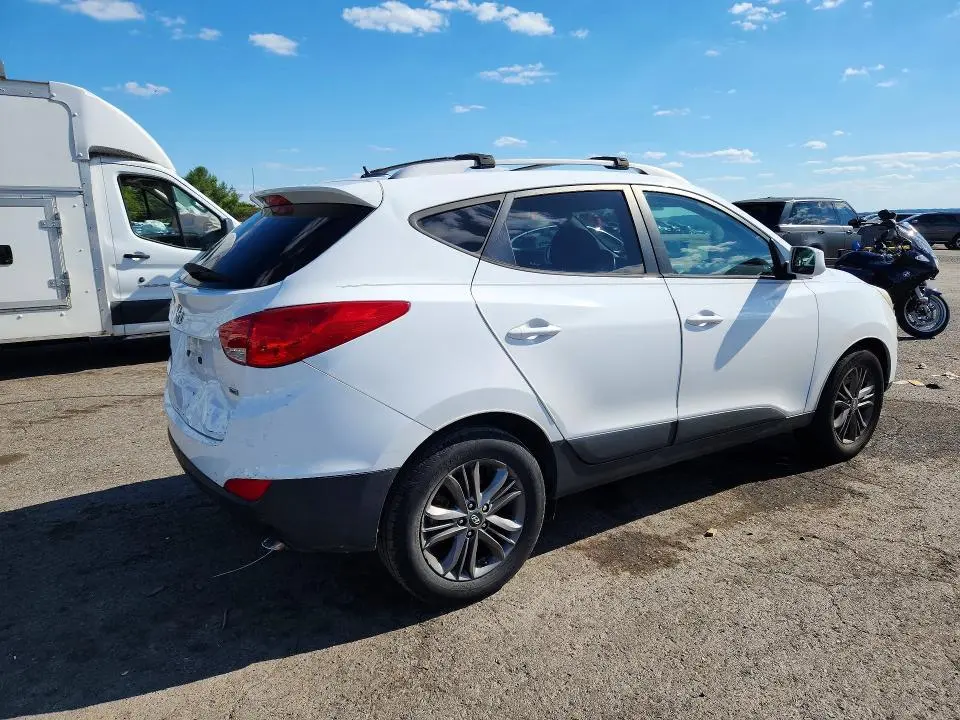 2014 HYUNDAI TUCSON SE  