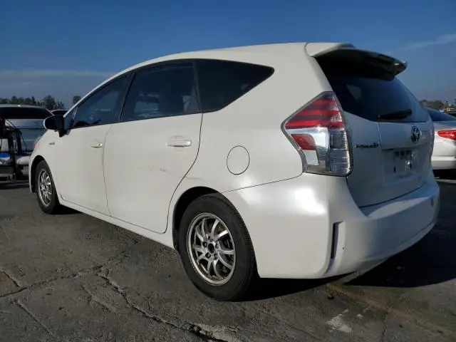 2016 TOYOTA PRIUS V   