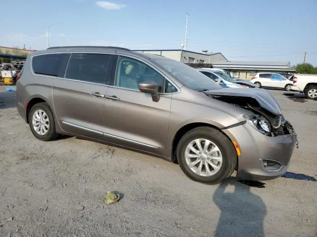 2017 CHRYSLER PACIFICA TOURING L  