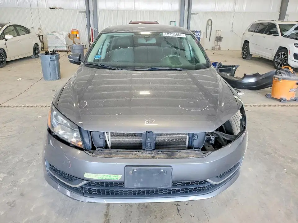 2014 VOLKSWAGEN PASSAT S  