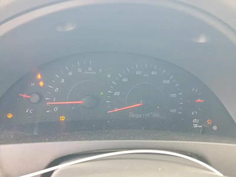 2011 TOYOTA CAMRY LE  