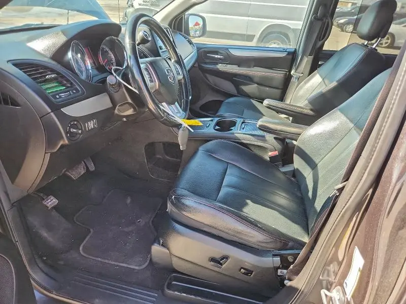 2017 DODGE GRAND CARAVAN GT  