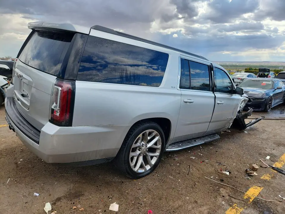 2015 GMC YUKON XL C1500 SLT  
