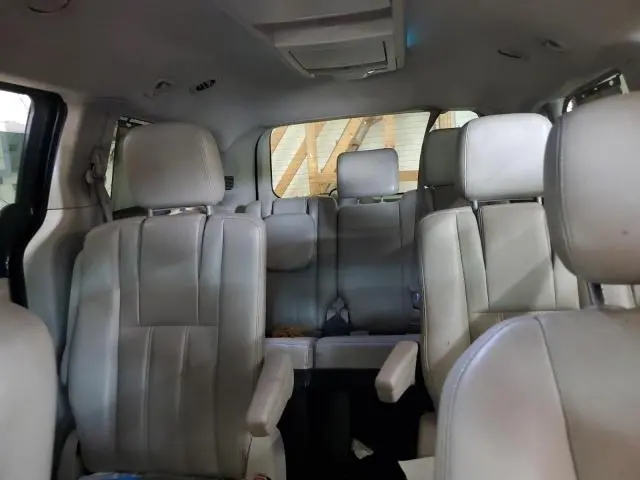 2011 CHRYSLER TOWN & COUNTRY TOURING L  