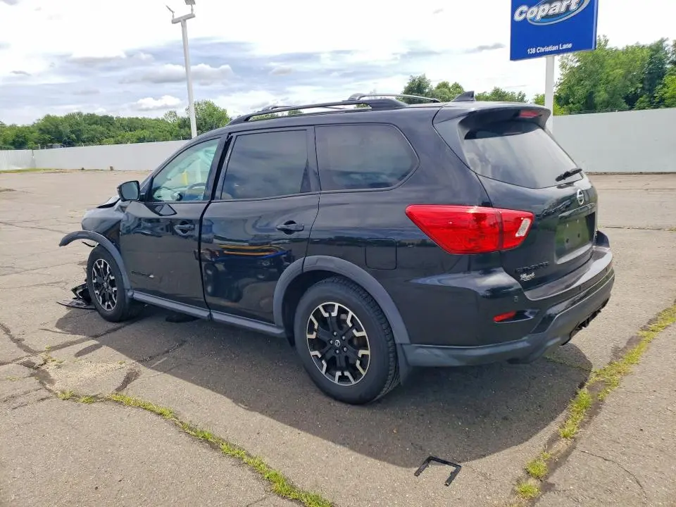 2020 NISSAN PATHFINDER SL  
