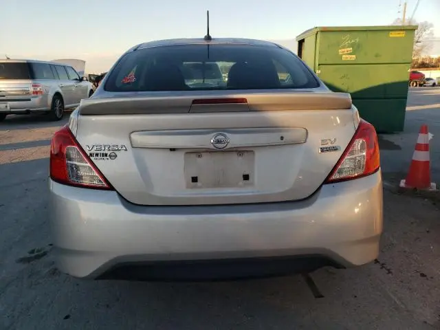 2019 NISSAN VERSA S  