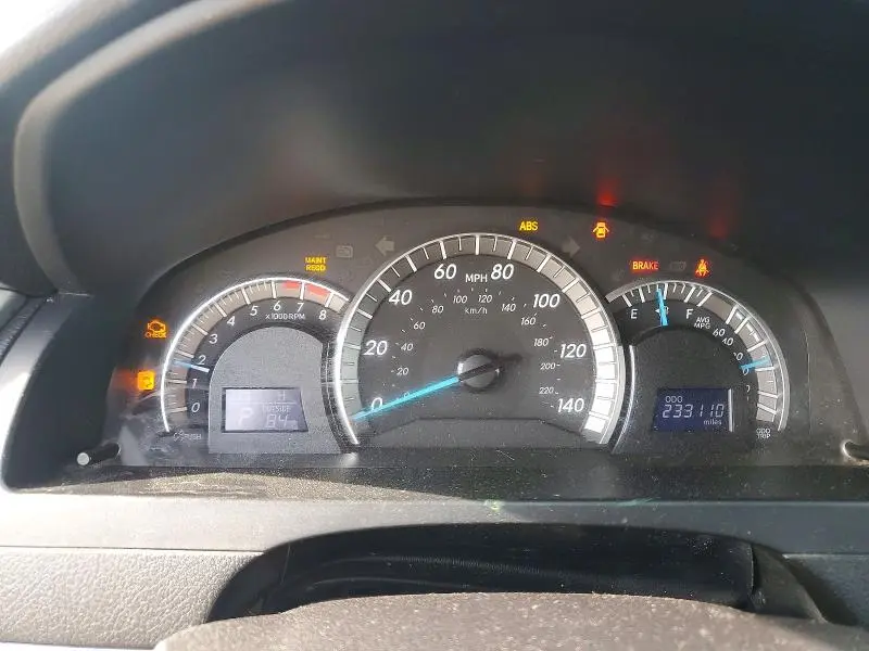2014 TOYOTA CAMRY   