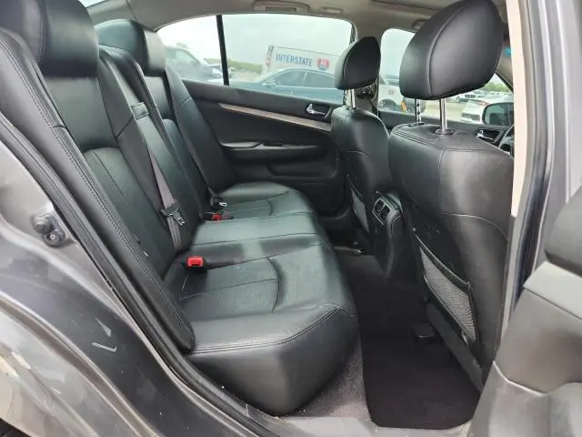 2013 INFINITI G37 BASE  