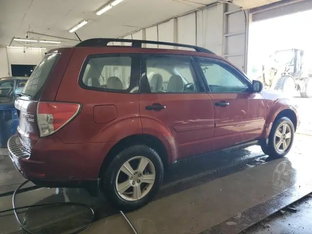 2010 SUBARU FORESTER XS  