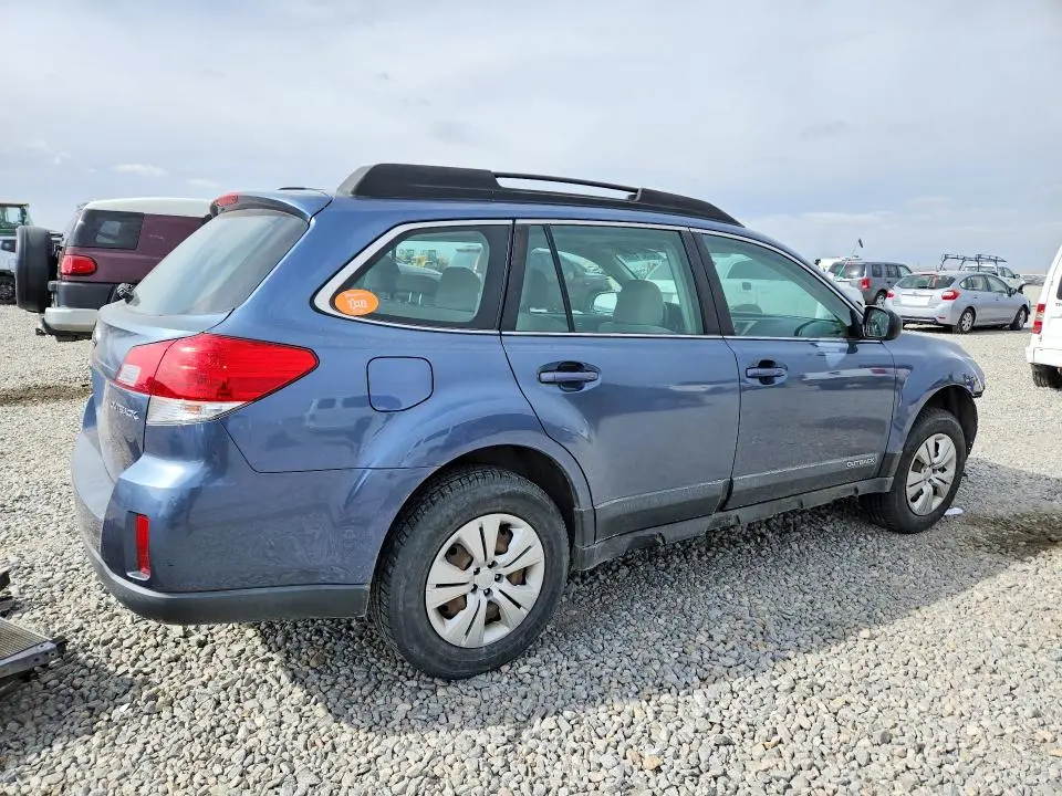 2013 SUBARU OUTBACK 2.5I  