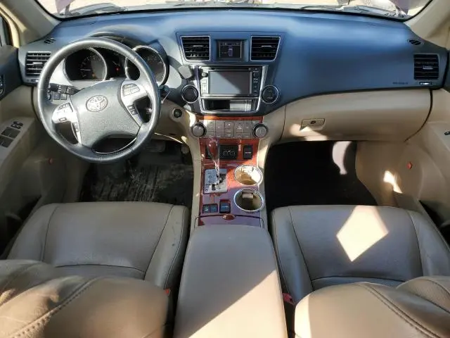 2013 TOYOTA HIGHLANDER LIMITED  
