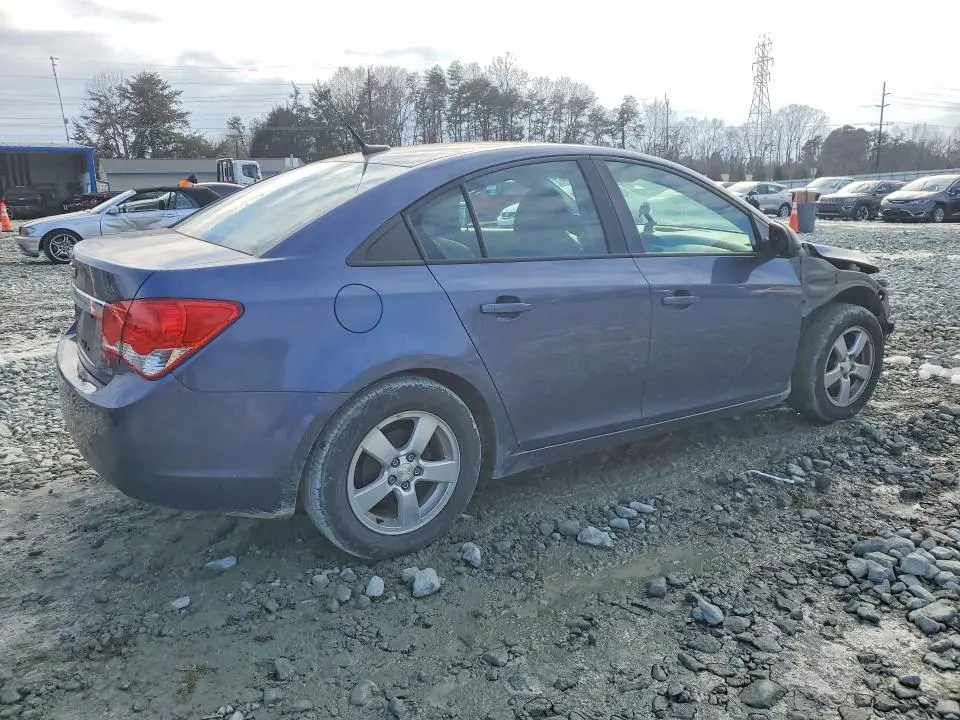 2014 CHEVROLET CRUZE LS  