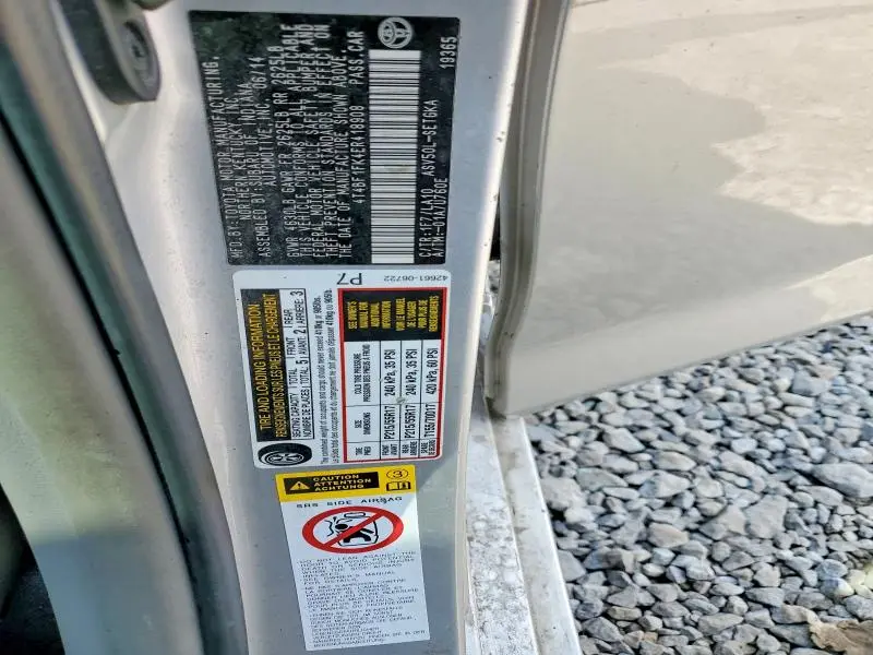 2014 TOYOTA CAMRY XLE  