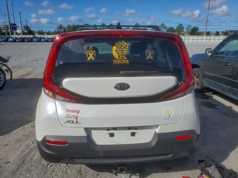 2020 KIA SOUL LX  