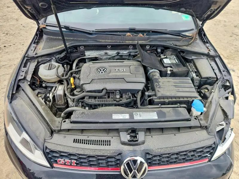 2015 VOLKSWAGEN GTI   