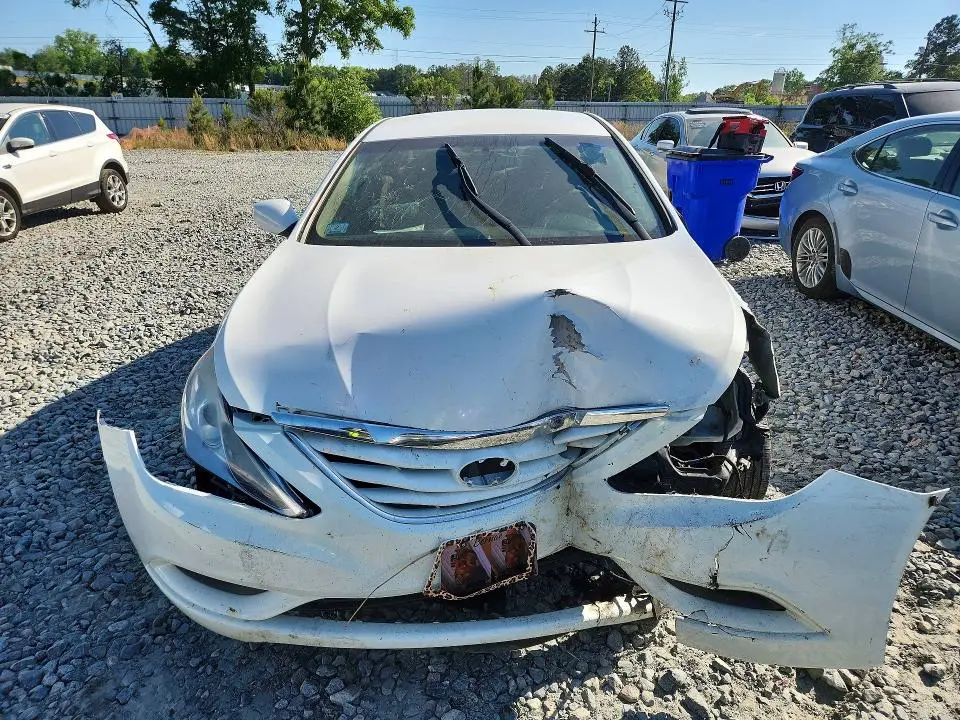 2012 HYUNDAI SONATA GLS  