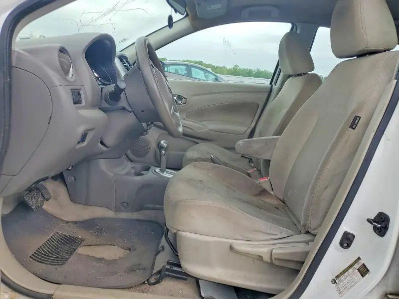 2016 NISSAN VERSA 1.6 SV  