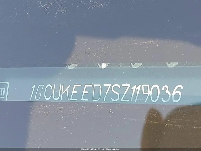 2025 CHEVROLET SILVERADO 1500 4WD  SHORT BED RST