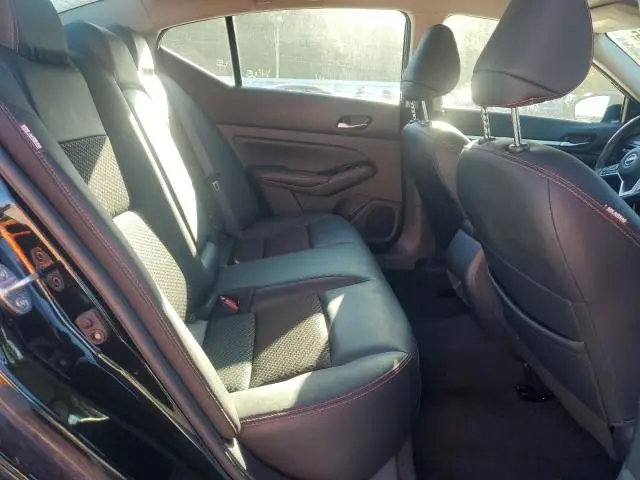 2023 NISSAN ALTIMA SR  