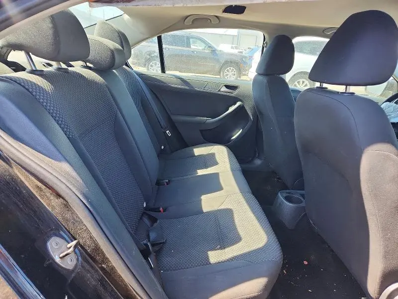 2012 VOLKSWAGEN JETTA BASE  