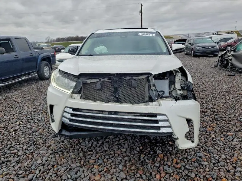 2019 TOYOTA HIGHLANDER LIMITED PLATINUM  