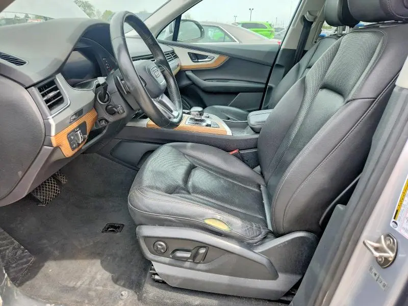 2017 AUDI Q7 PRESTIGE  